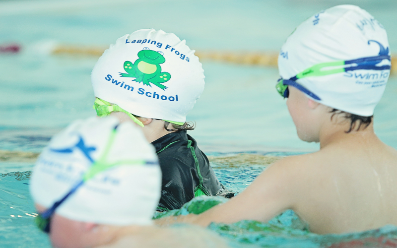 Children having swimming lesson in Gore Aquatic Centre Leaping Frogs